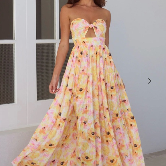 Hello Molly Dresses & Skirts - Hello Molly Yellow & Pink Floral Strapless Tie-Front Maxi Dress